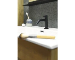 Hoge Kast Sofi 170x40 Cm Eiken -HORNBACH shop DV 8 10525080 09 4c NL 20220217123416 1