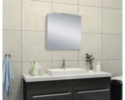 Spiegelkast Met LED Verlichting 60 Cm